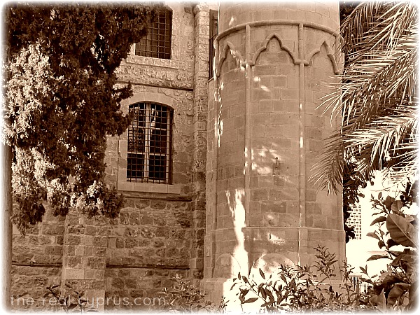 Beautiful Stonework On Mosque